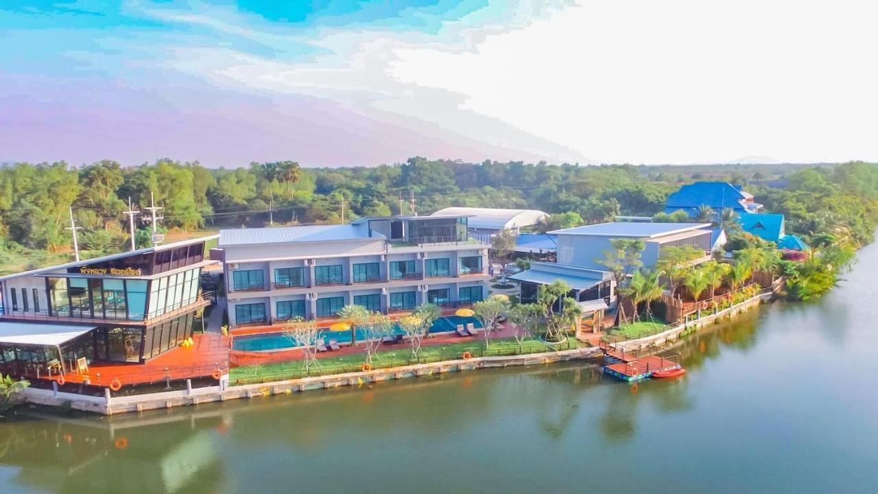 Phuengluang Riverside Hotel Chanthaburi Zewnętrze zdjęcie