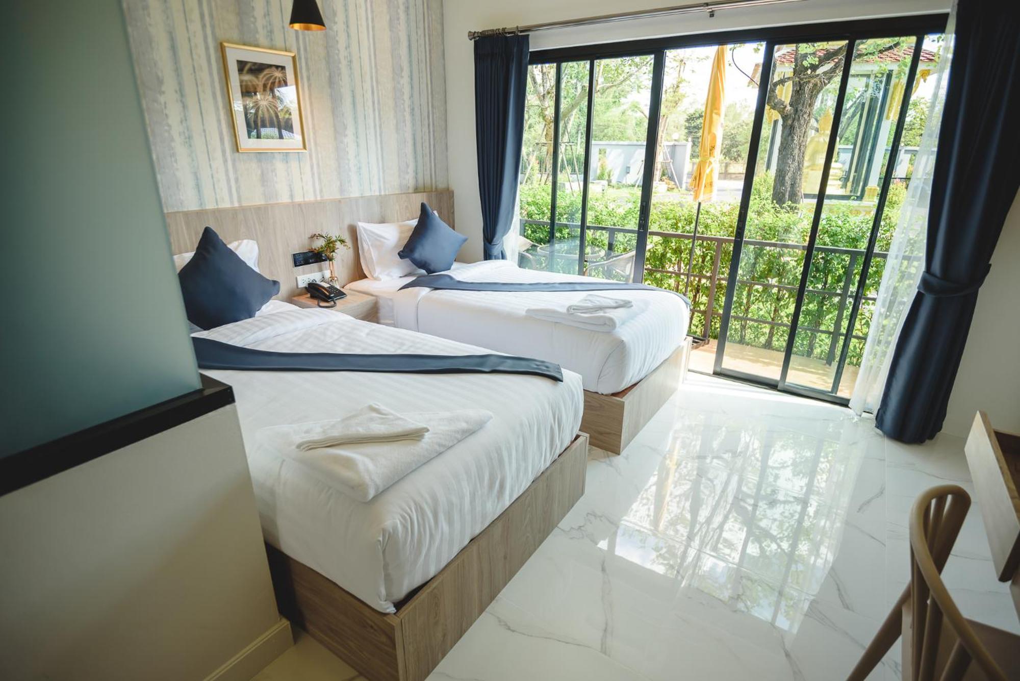 Phuengluang Riverside Hotel Chanthaburi Zewnętrze zdjęcie
